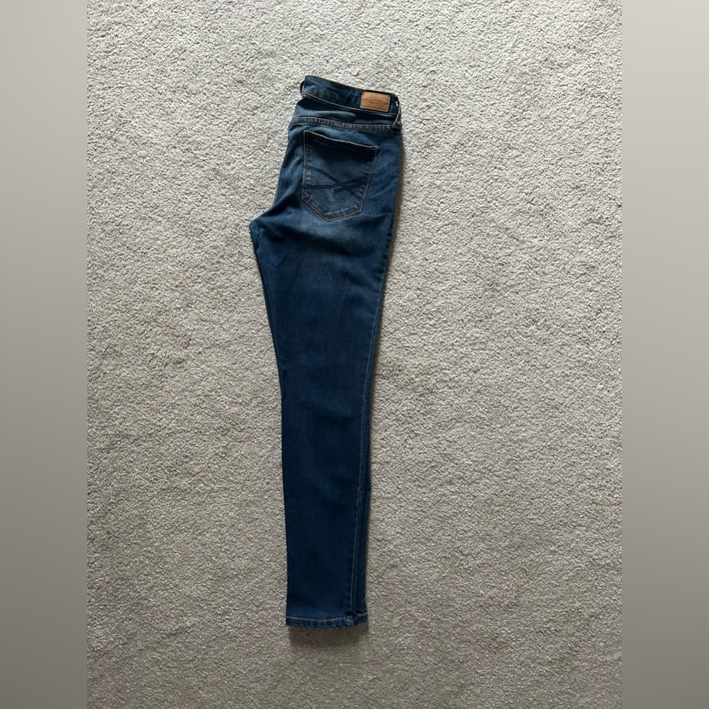 Dark washed Aeropostale Skinny Jeggings
